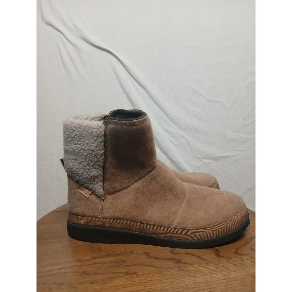 Chaco Women's Revel Tall Boot Size 10 Sherpa Fleece Cozy‎ Winter Zipper Granola
